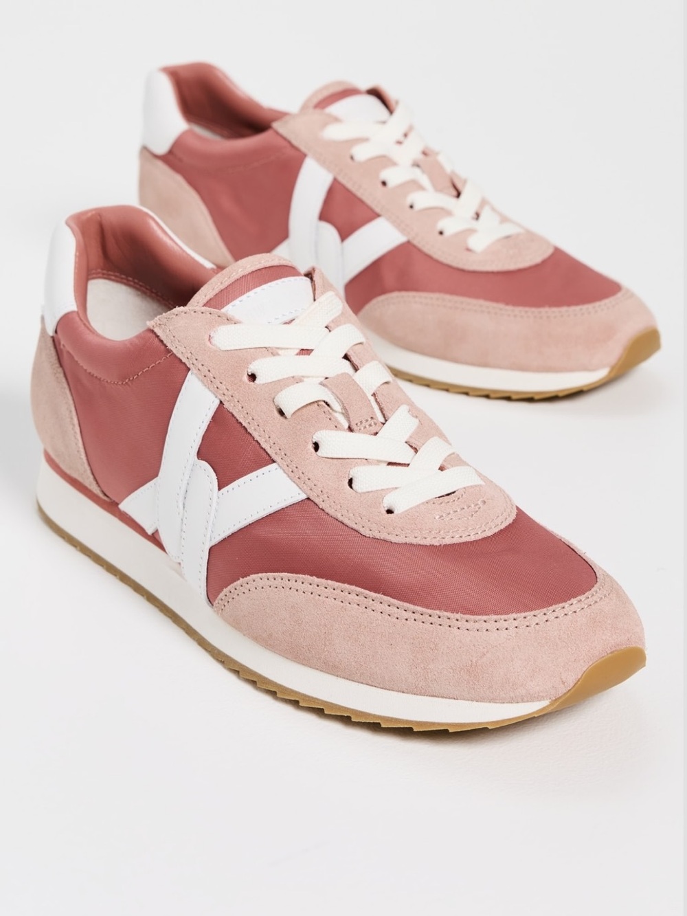 Veronica Beard
Penrose Sneakers $300 Rose Mauve/Chai/Lily size 6 gently used - Picture 2 of 16